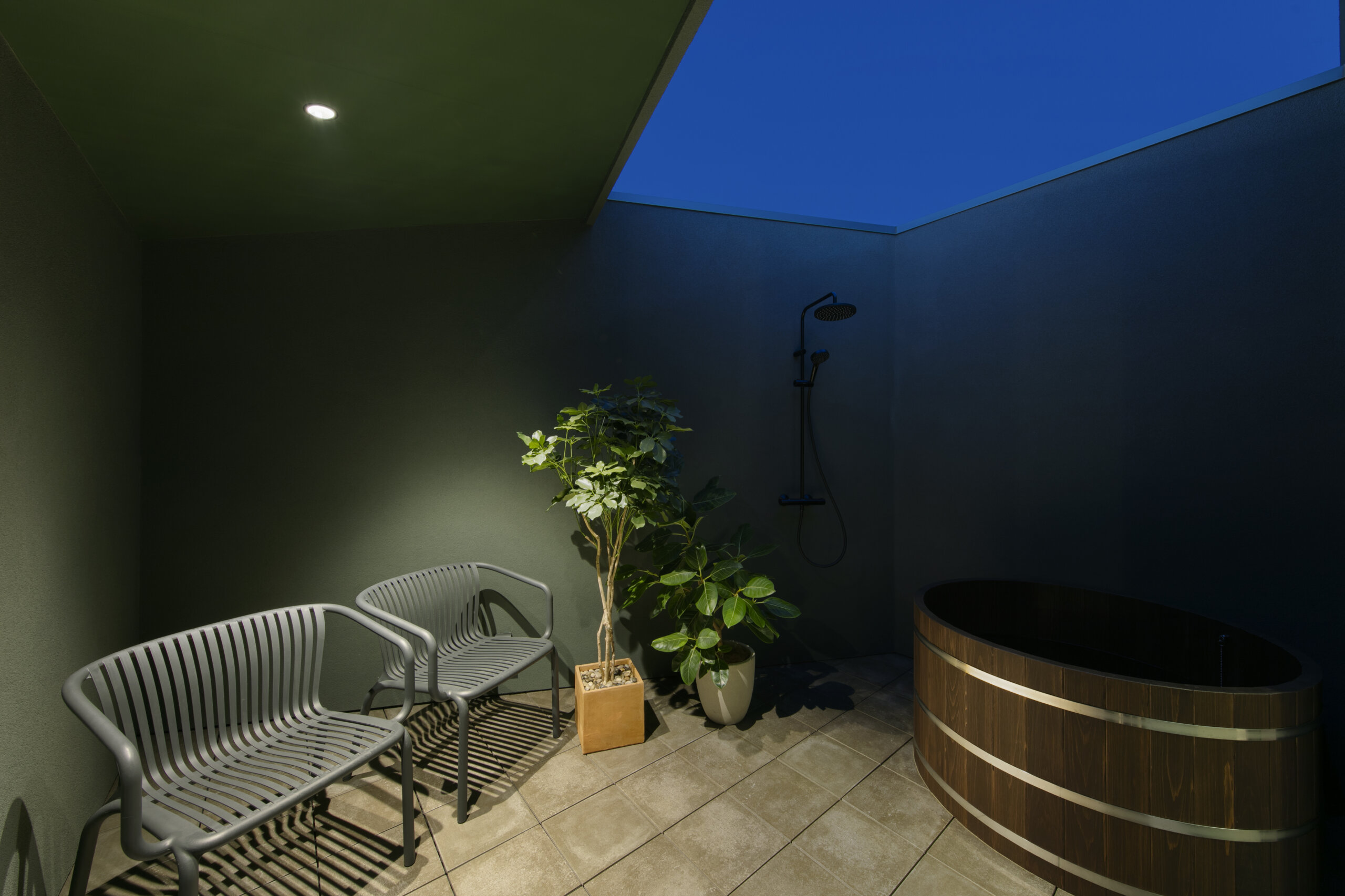 Slideshow Image 4