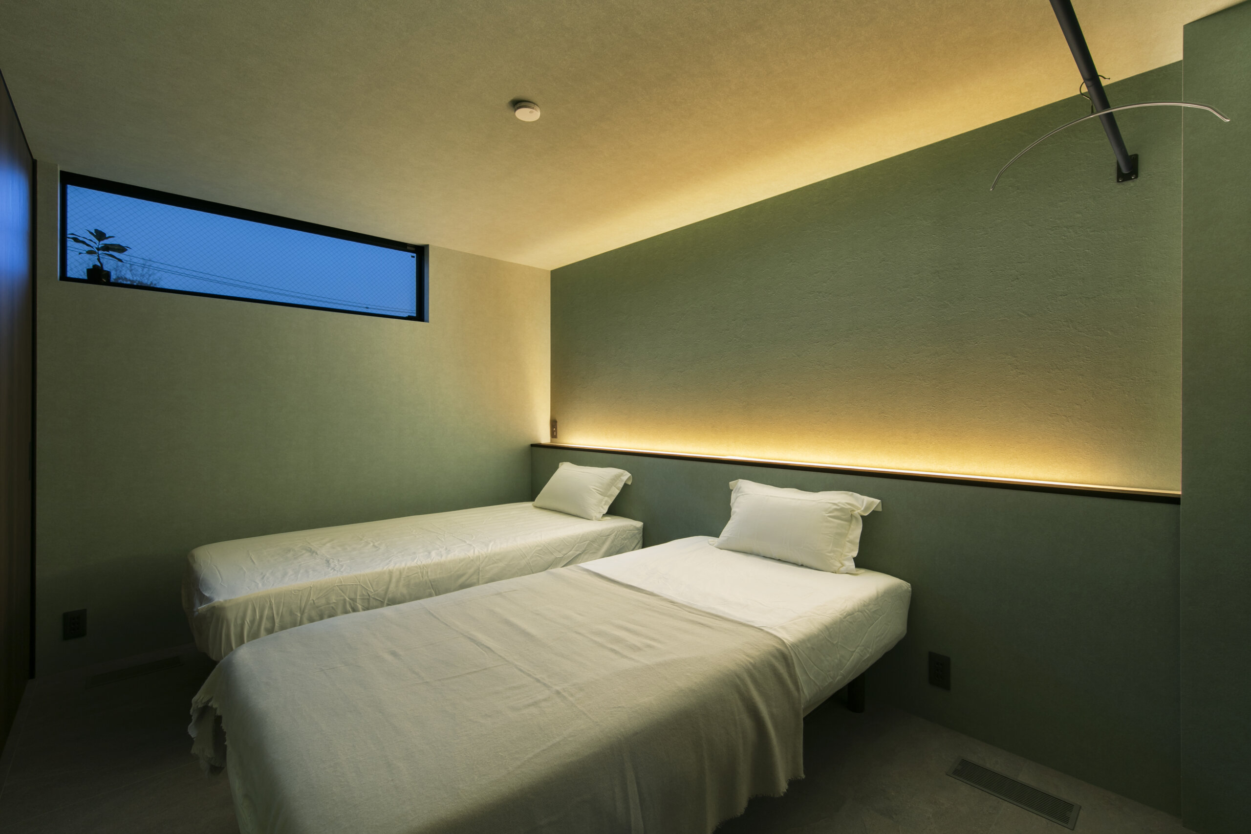 Slideshow Image 6